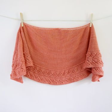 The Juniper Shawl - knitting pattern and video tutorial for a classic crescent shaped shawl with a lovely lace and nupp edging. From www.kniftyknittings.com #knitting #knittingpattern #shawlpattern