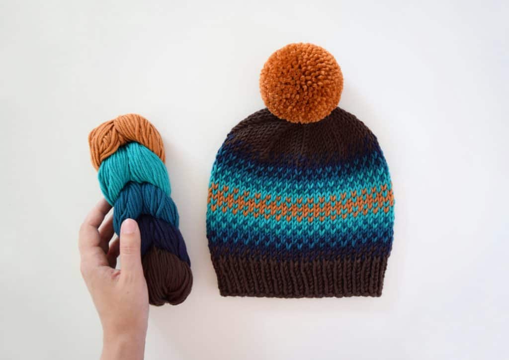 Fair Isle Beanie - Click for the free knitting pattern from www.kniftyknittings.com! #knittingpattern #yarnspirations #caronxpantone