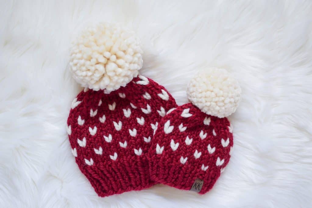 Little Hearts Infinity - Free pattern from www.kniftyknittings.com! #knitting #knittingpattern #freepatterns