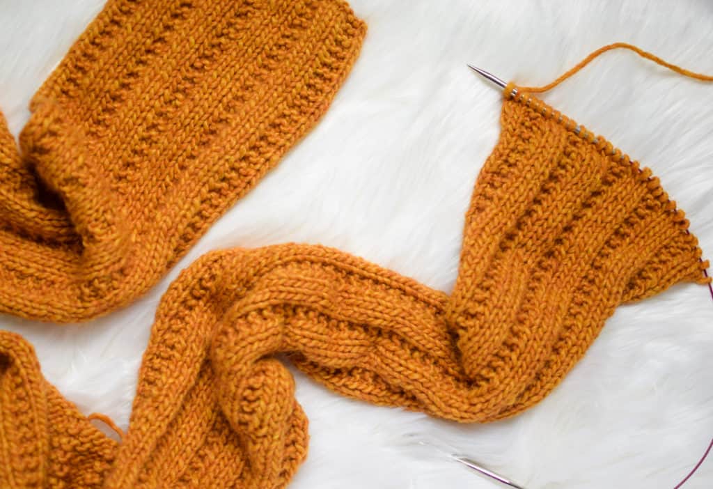 Garter Rib Knit Scarf - free pattern from Knifty Knittings and Yarnspirations #knittingpatterns #freepattern #yarnspirations
