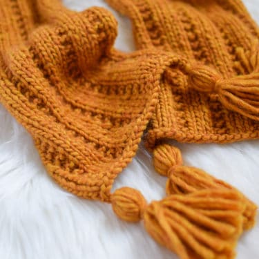 Garter Rib Knit Scarf - free pattern from Knifty Knittings and Yarnspirations #knittingpatterns #freepattern #yarnspirations