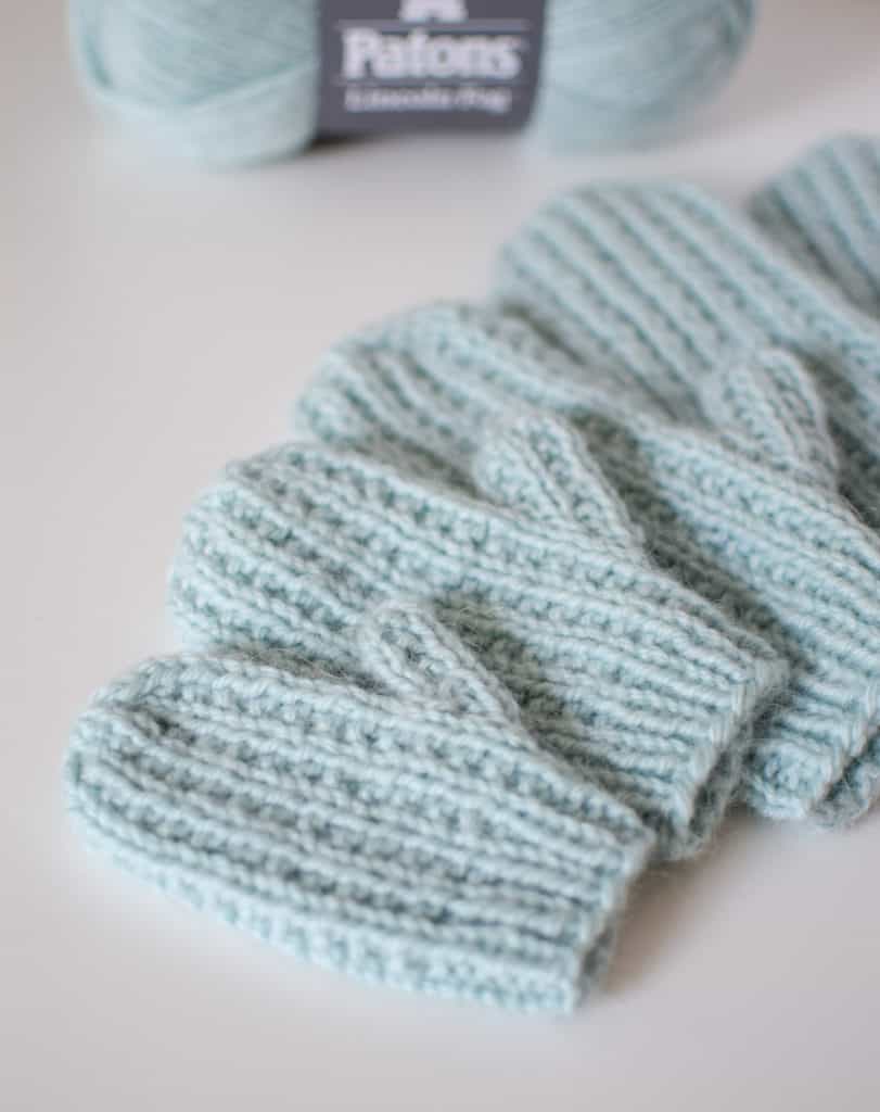 Broken Rib Knit Mittens Free Pattern